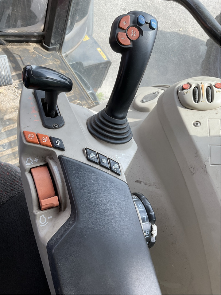 جرار Massey Ferguson 6614 Dyna 6: صور 8