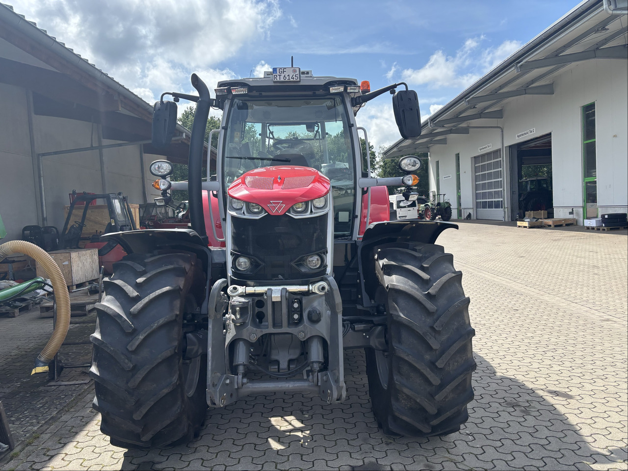 Massey Ferguson 6S.145 Dyna-VT EXCLUSIVE - جرار: صور 2 Massey Ferguson 6S.145 Dyna-VT EXCLUSIVE - جرار: صور 2