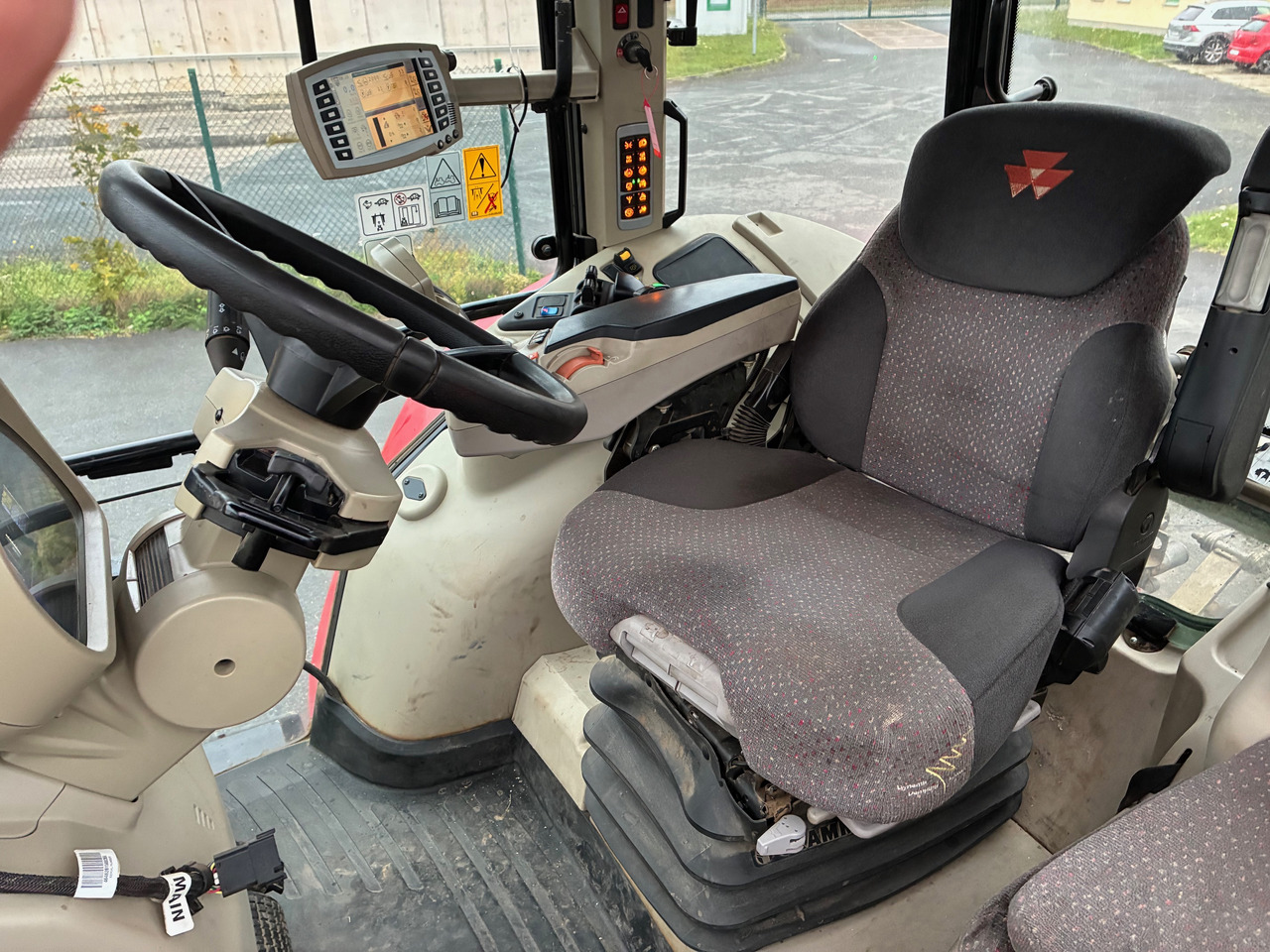 Massey Ferguson 7624 Dyna-VT - جرار: صور 3 Massey Ferguson 7624 Dyna-VT - جرار: صور 3