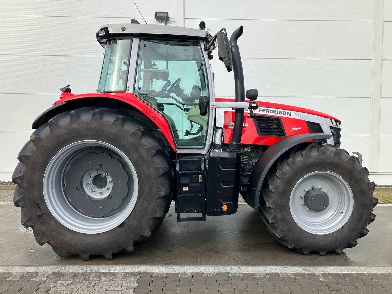 Massey Ferguson 7S.210 Dyna-VT EXCLUSIVE - جرار: صور 4 Massey Ferguson 7S.210 Dyna-VT EXCLUSIVE - جرار: صور 4