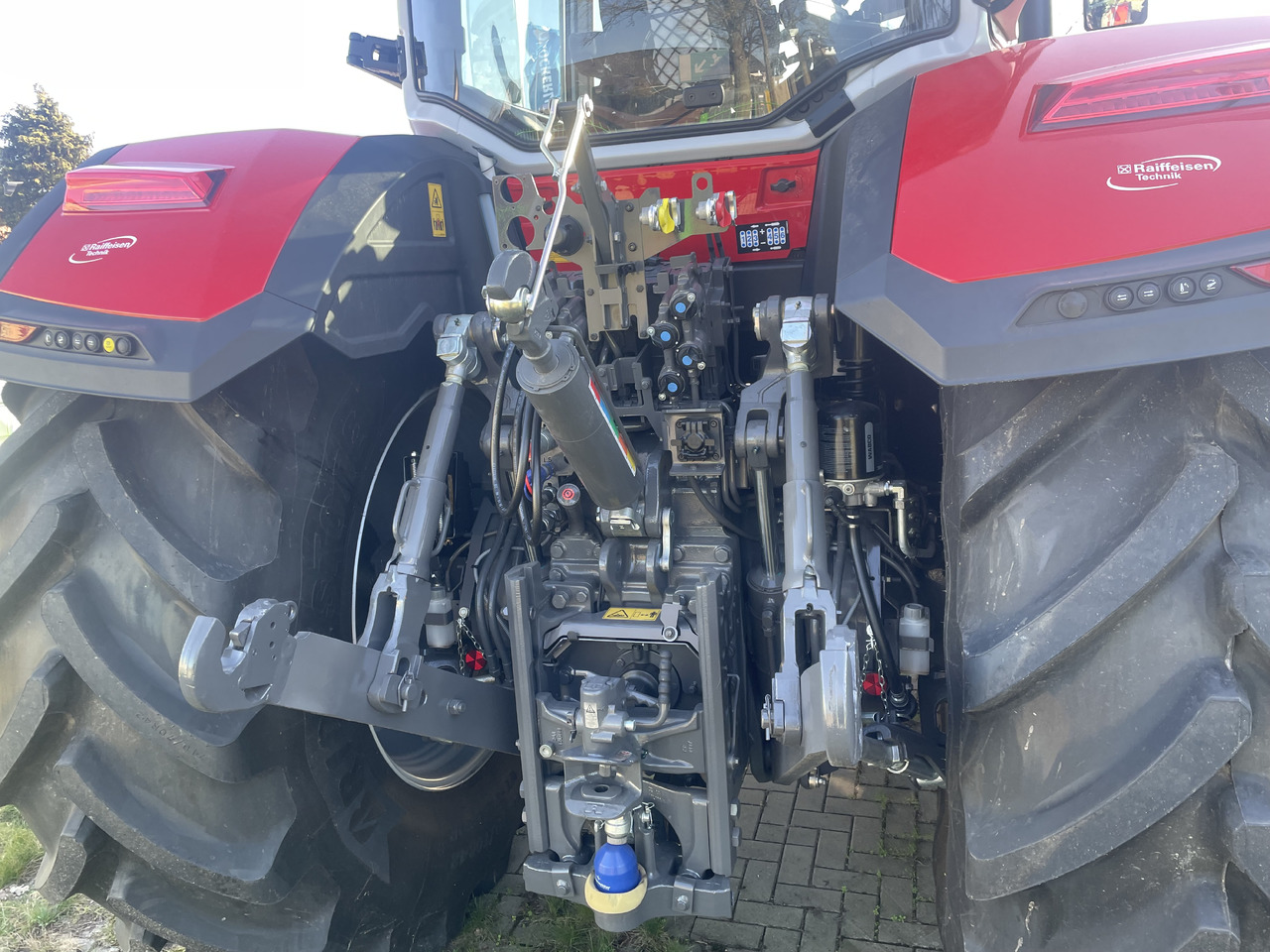 Massey Ferguson 8S.245 Dyna-VT EXCLUSIVE - جرار: صور 3 Massey Ferguson 8S.245 Dyna-VT EXCLUSIVE - جرار: صور 3