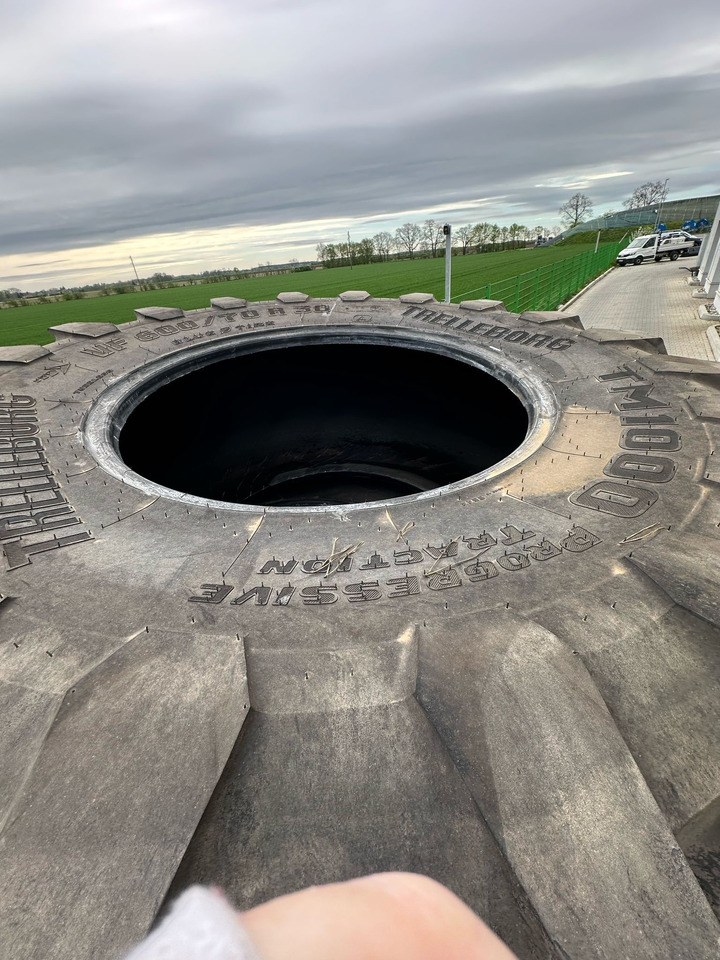 Massey Ferguson VF600/70R30 VF650/75R42 - جرار: صور 2 Massey Ferguson VF600/70R30 VF650/75R42 - جرار: صور 2