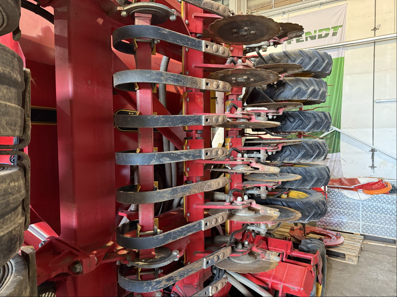 Väderstad Rapid A600S - معدات بذار: صور 3 Väderstad Rapid A600S - معدات بذار: صور 3