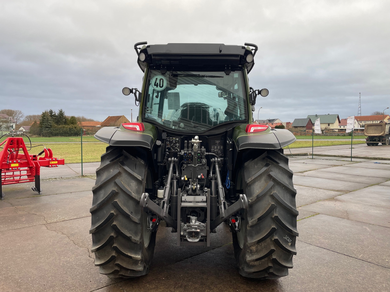 Valtra A105MH4 2B0 - جرار: صور 4 Valtra A105MH4 2B0 - جرار: صور 4