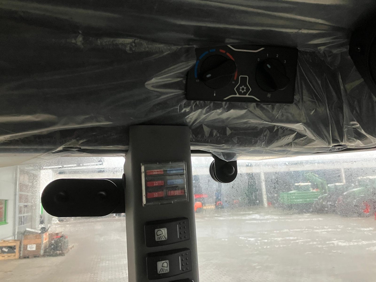Valtra F105N St5 - جرار: صور 2 Valtra F105N St5 - جرار: صور 2