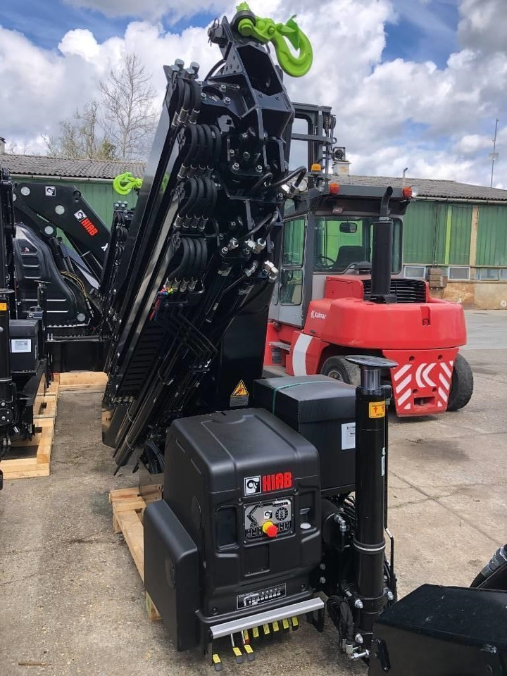 Hiab X-HiDuo 158 D-4 - ونش كرين - شاحنة: صور 5 Hiab X-HiDuo 158 D-4 - ونش كرين - شاحنة: صور 5