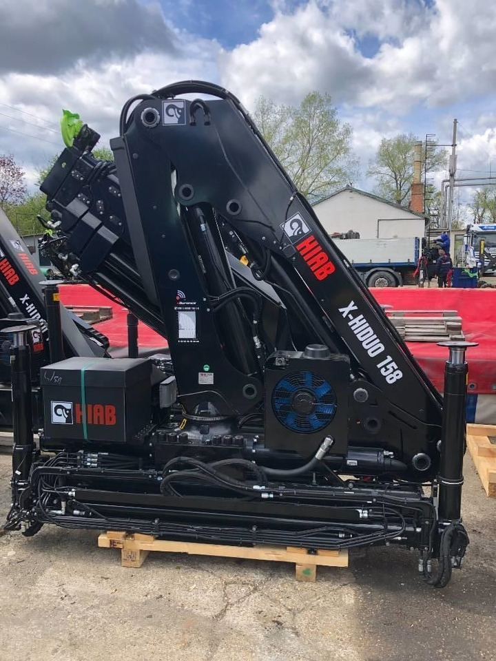 Hiab X-HiDuo 158 D-4 - ونش كرين - شاحنة: صور 1 Hiab X-HiDuo 158 D-4 - ونش كرين - شاحنة: صور 1