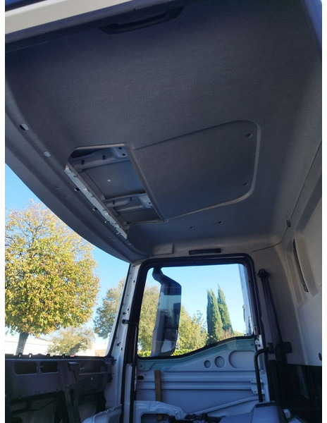 الكابينة والداخلية - شاحنة MAN TGL TGM: صور 7 الكابينة والداخلية - شاحنة MAN TGL TGM: صور 7