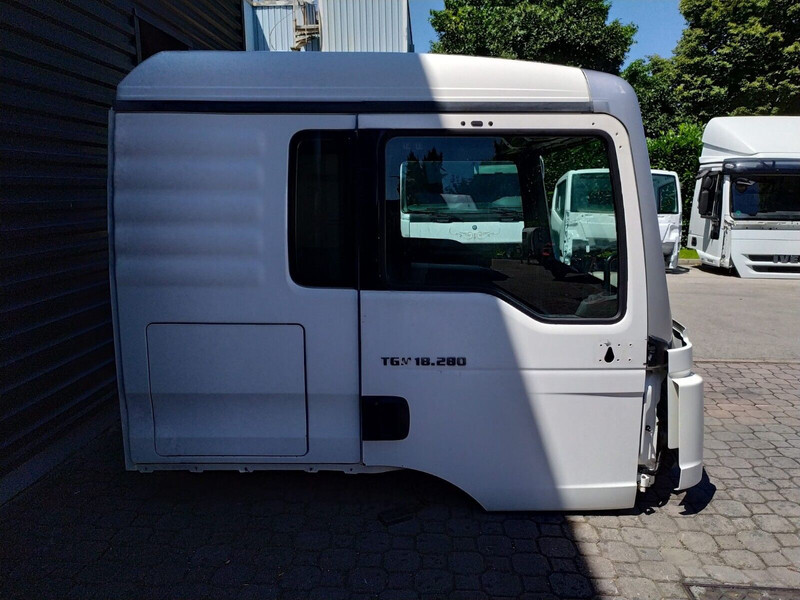 MAN TGS EURO 6 - الكابينة والداخلية - شاحنة: صور 5 MAN TGS EURO 6 - الكابينة والداخلية - شاحنة: صور 5