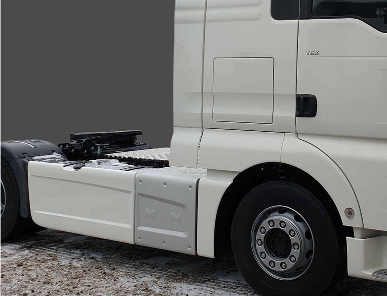 MAN TGX TGS EURO 6 Sideskirts / fairings - الديناميكا الهوائية/ المفسدين - شاحنة: صور 3 MAN TGX TGS EURO 6 Sideskirts / fairings - الديناميكا الهوائية/ المفسدين - شاحنة: صور 3