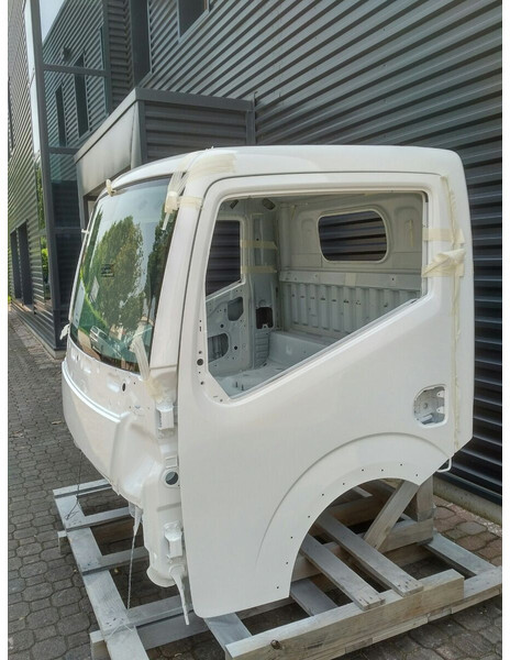 Renault Maxity - الكابينة والداخلية - شاحنة: صور 5 Renault Maxity - الكابينة والداخلية - شاحنة: صور 5