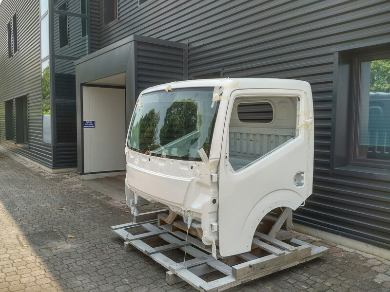 Renault Maxity - الكابينة والداخلية - شاحنة: صور 1 Renault Maxity - الكابينة والداخلية - شاحنة: صور 1