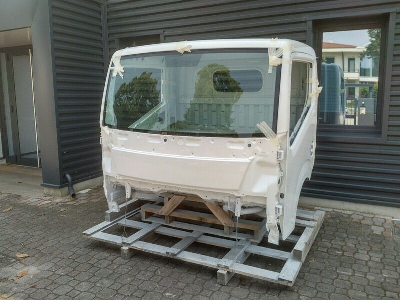 Renault Maxity - الكابينة والداخلية - شاحنة: صور 2 Renault Maxity - الكابينة والداخلية - شاحنة: صور 2