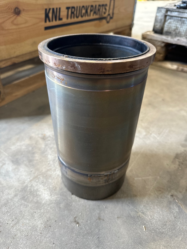 DAF CYLINDERS 1935136 - المحرك و قطع الغيار - شاحنة: صور 2 DAF CYLINDERS 1935136 - المحرك و قطع الغيار - شاحنة: صور 2