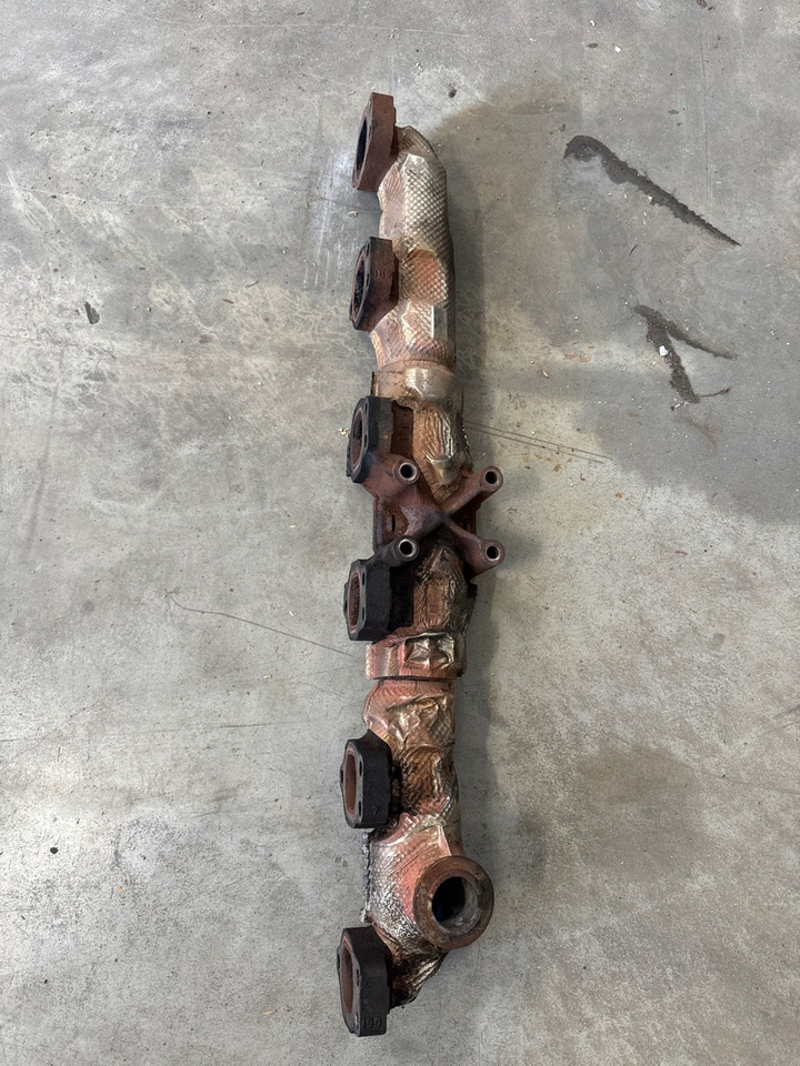 DAF EXHAUST MANIFOLD 2124730 - المحرك و قطع الغيار - شاحنة: صور 1 DAF EXHAUST MANIFOLD 2124730 - المحرك و قطع الغيار - شاحنة: صور 1