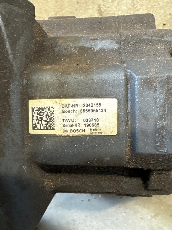DAF SERVO PUMP 2042155 - المحرك و قطع الغيار - شاحنة: صور 3 DAF SERVO PUMP 2042155 - المحرك و قطع الغيار - شاحنة: صور 3