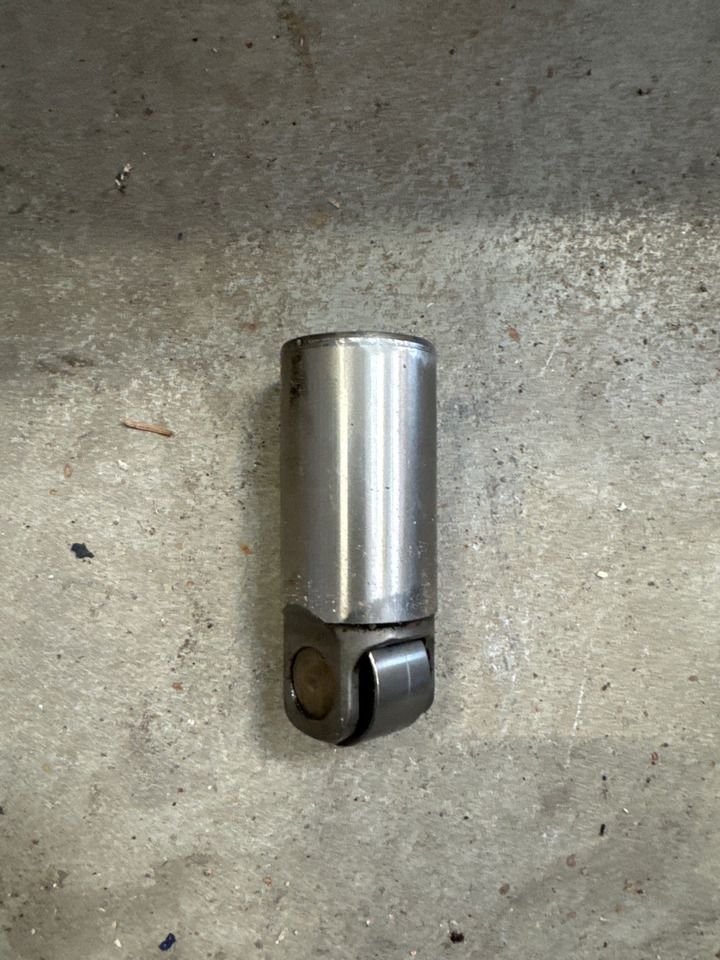 DAF VALVE TAPPET 1645642 - المحرك و قطع الغيار - شاحنة: صور 1 DAF VALVE TAPPET 1645642 - المحرك و قطع الغيار - شاحنة: صور 1