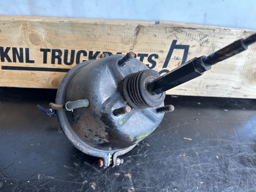 FORD CARGO BRAKE VALVE - صمام الفرامل - شاحنة: صور 2 FORD CARGO BRAKE VALVE - صمام الفرامل - شاحنة: صور 2