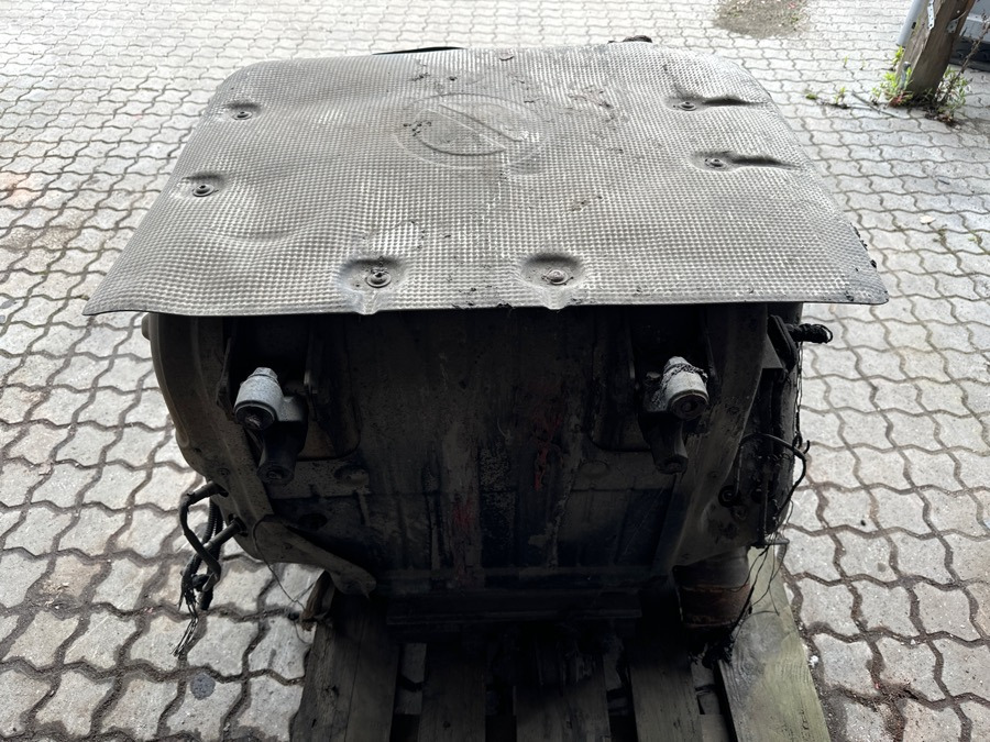 IVECO EXHAUST 5801448219 - محول حفزي - شاحنة: صور 2 IVECO EXHAUST 5801448219 - محول حفزي - شاحنة: صور 2