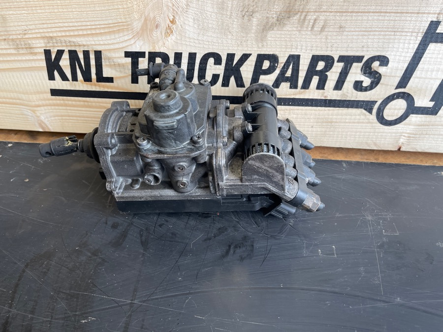 IVECO STRALIS FOOT BRAKE VALVE 4800200140 - صمام الفرامل - شاحنة: صور 2 IVECO STRALIS FOOT BRAKE VALVE 4800200140 - صمام الفرامل - شاحنة: صور 2