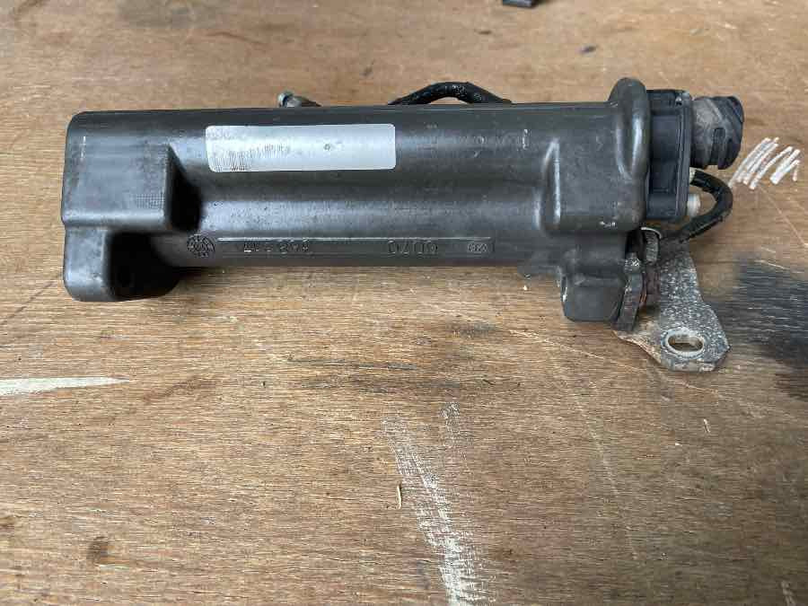 MAN CLUCH ACTUATOR 81.30716-6110 - علبة التروس و قطع الغيار - شاحنة: صور 2 MAN CLUCH ACTUATOR 81.30716-6110 - علبة التروس و قطع الغيار - شاحنة: صور 2