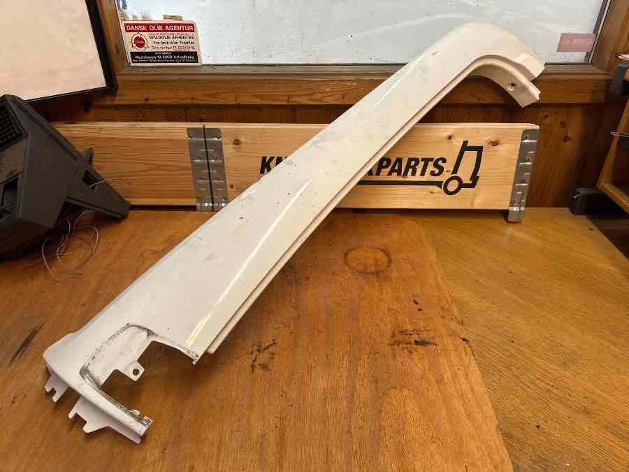 MAN COVER PILLAR LEFT 81.62410-0208 - الكابينة والداخلية - شاحنة: صور 1 MAN COVER PILLAR LEFT 81.62410-0208 - الكابينة والداخلية - شاحنة: صور 1