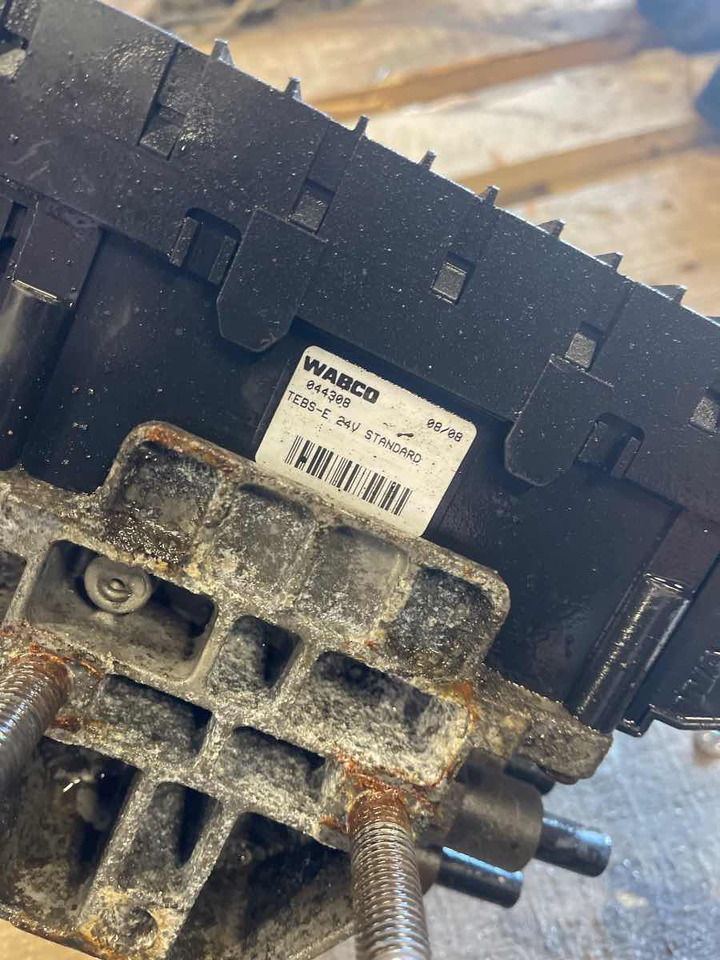 MB BUS TEBS-E 24V STANDARD TRAILER MODULATOR - صمام الفرامل - شاحنة: صور 2 MB BUS TEBS-E 24V STANDARD TRAILER MODULATOR - صمام الفرامل - شاحنة: صور 2