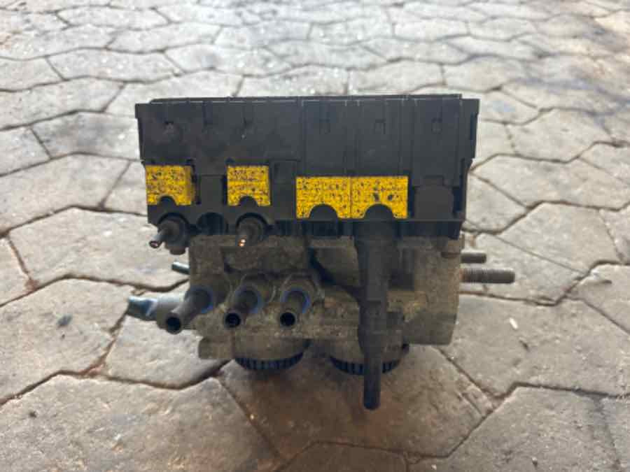 MB BUS TEBS-E 24V STANDARD TRAILER MODULATOR - صمام الفرامل - شاحنة: صور 3 MB BUS TEBS-E 24V STANDARD TRAILER MODULATOR - صمام الفرامل - شاحنة: صور 3