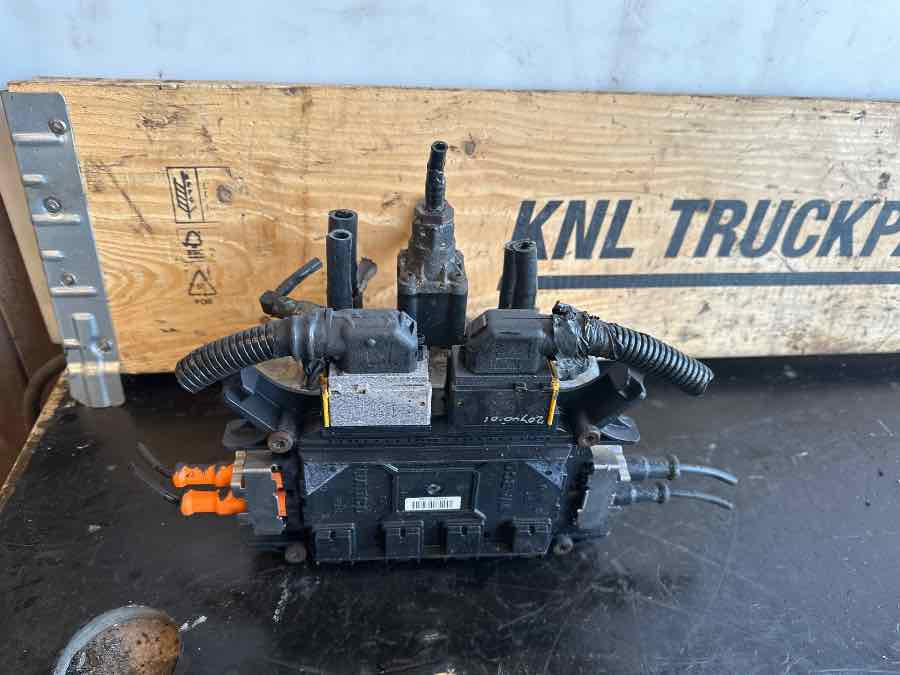 MERCEDES BRAKE VALVE A0004294224 - صمام الفرامل - حافلة: صور 2 MERCEDES BRAKE VALVE A0004294224 - صمام الفرامل - حافلة: صور 2