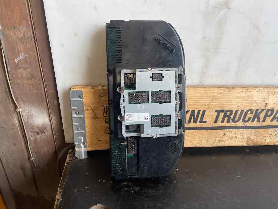 MERCEDES CLUSTER INSTRUMENT A0054466921 - لوحة القيادة - حافلة: صور 2 MERCEDES CLUSTER INSTRUMENT A0054466921 - لوحة القيادة - حافلة: صور 2