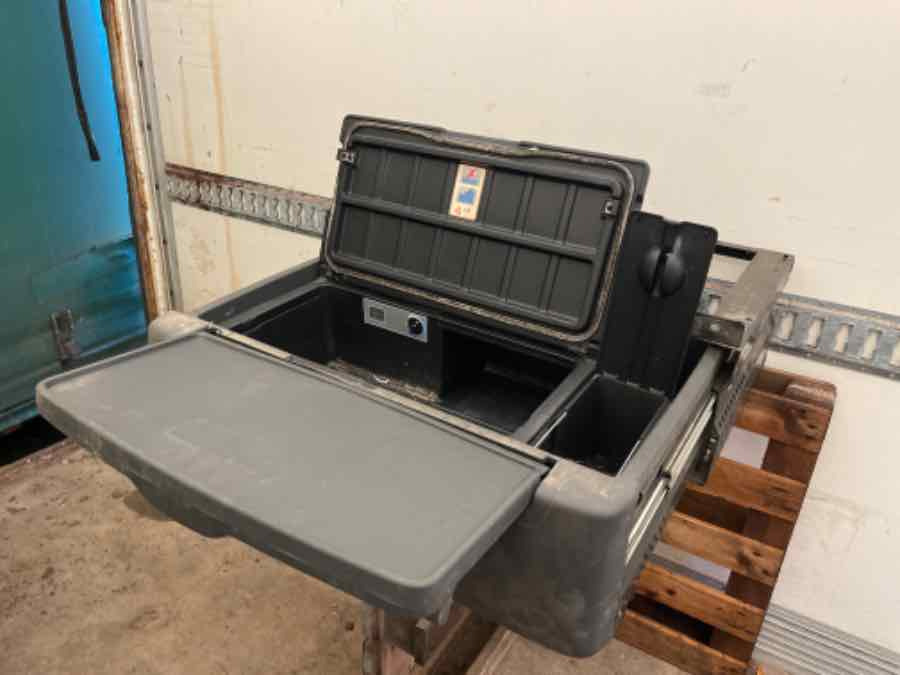 MERCEDES REFRIGERATOR / FRIDGE - الكابينة والداخلية - شاحنة: صور 2 MERCEDES REFRIGERATOR / FRIDGE - الكابينة والداخلية - شاحنة: صور 2