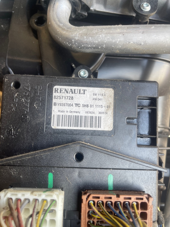 RENAULT KLIMA / AC UNIT 7484515288 - الكابينة والداخلية - شاحنة: صور 3 RENAULT KLIMA / AC UNIT 7484515288 - الكابينة والداخلية - شاحنة: صور 3