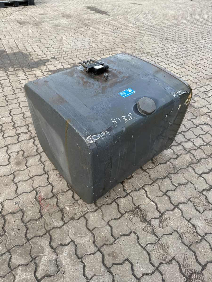 SCANIA ALU DIESEL TANK 1517305 - نظام الوقود - شاحنة: صور 1 SCANIA ALU DIESEL TANK 1517305 - نظام الوقود - شاحنة: صور 1