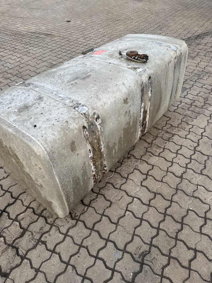 SCANIA ALU DIESEL TANK 1517309 - نظام الوقود - شاحنة: صور 2 SCANIA ALU DIESEL TANK 1517309 - نظام الوقود - شاحنة: صور 2