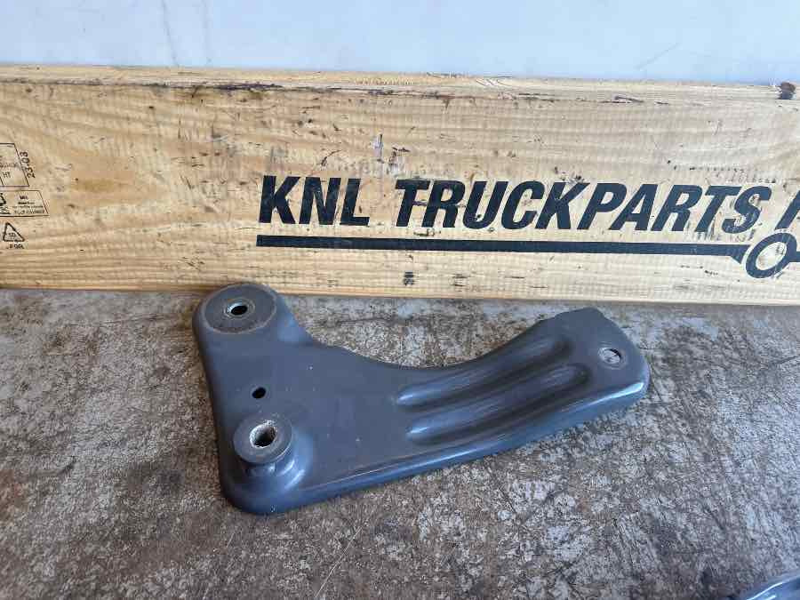 SCANIA BRACKET 2569452 - الكابينة تعليق: صور 1 SCANIA BRACKET 2569452 - الكابينة تعليق: صور 1