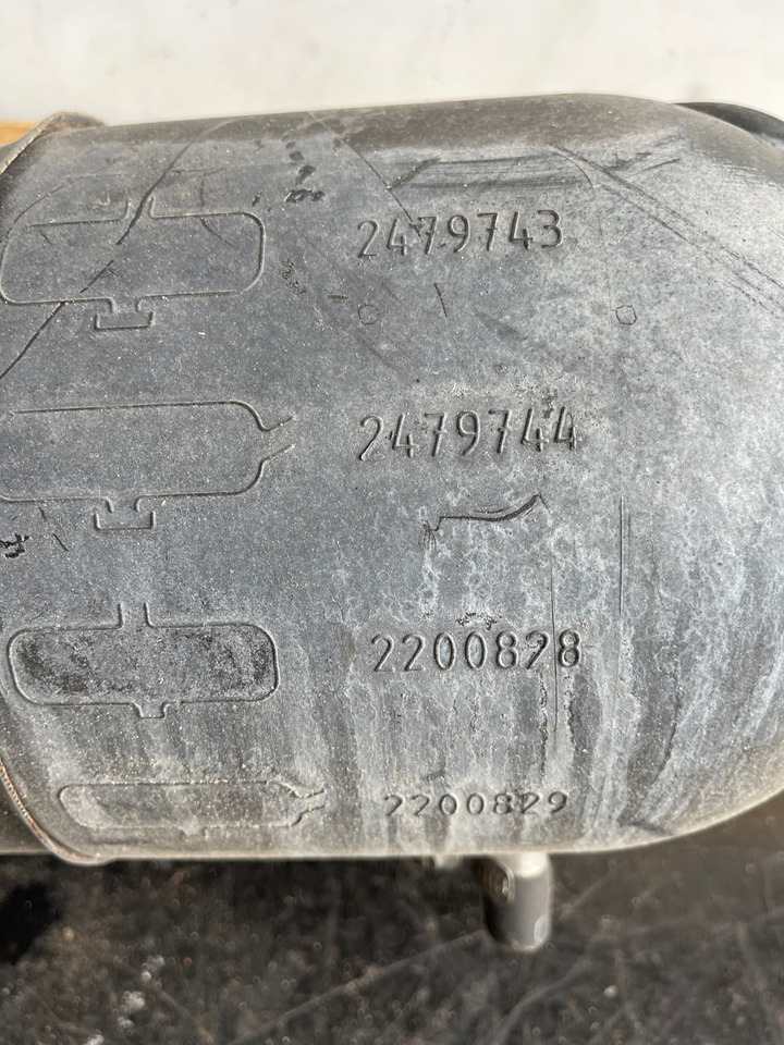 SCANIA EXPANSION TANK 2479743 - نظام التبريد - شاحنة: صور 2 SCANIA EXPANSION TANK 2479743 - نظام التبريد - شاحنة: صور 2