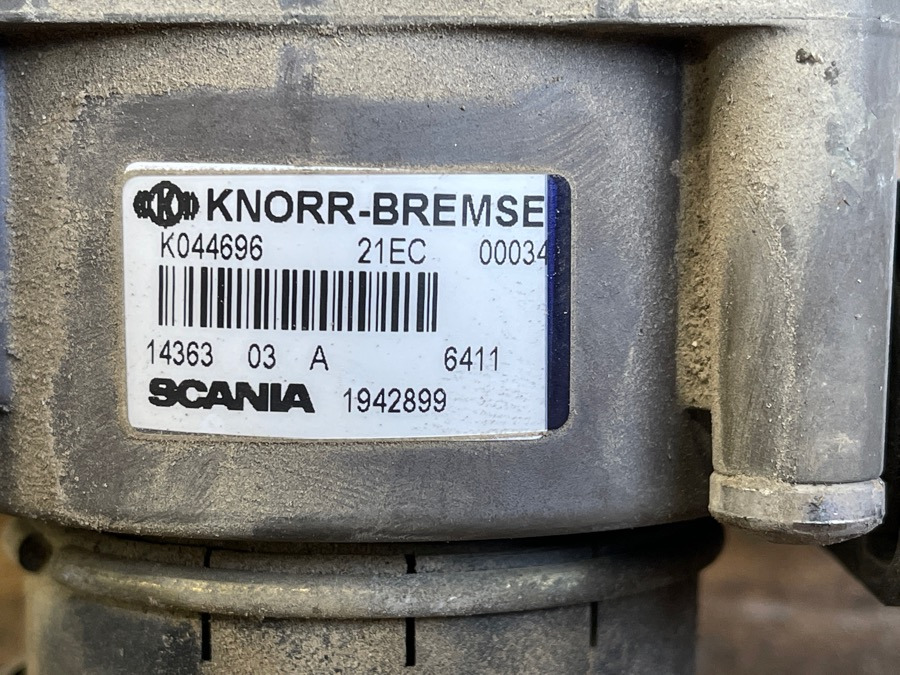SCANIA FOOT BRAKE VALVE 1942899 - صمام الفرامل - شاحنة: صور 2 SCANIA FOOT BRAKE VALVE 1942899 - صمام الفرامل - شاحنة: صور 2