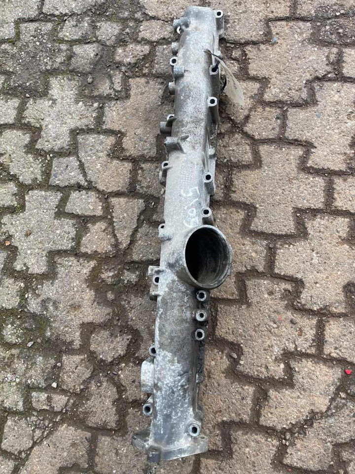 SCANIA INTAKE MANIFOLD 2101954 - نظام سحب الهواء - شاحنة: صور 1 SCANIA INTAKE MANIFOLD 2101954 - نظام سحب الهواء - شاحنة: صور 1