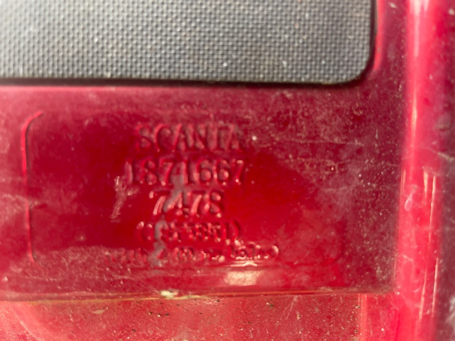 SCANIA LOWER GRILL 1871667 - الكابينة والداخلية - شاحنة: صور 2 SCANIA LOWER GRILL 1871667 - الكابينة والداخلية - شاحنة: صور 2