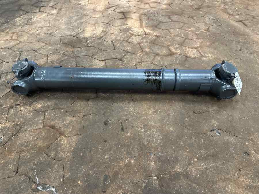 SCANIA PROPSHAFT 1758534 - عمود الكردان - شاحنة: صور 1 SCANIA PROPSHAFT 1758534 - عمود الكردان - شاحنة: صور 1