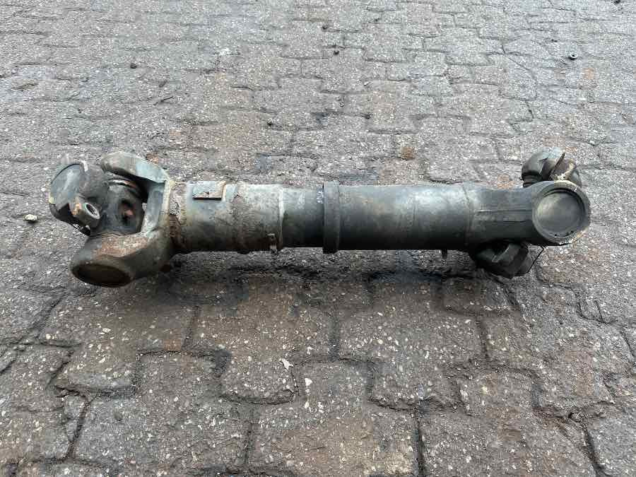 SCANIA PROPSHAFT P520 2032305 - عمود الكردان - شاحنة: صور 1 SCANIA PROPSHAFT P520 2032305 - عمود الكردان - شاحنة: صور 1