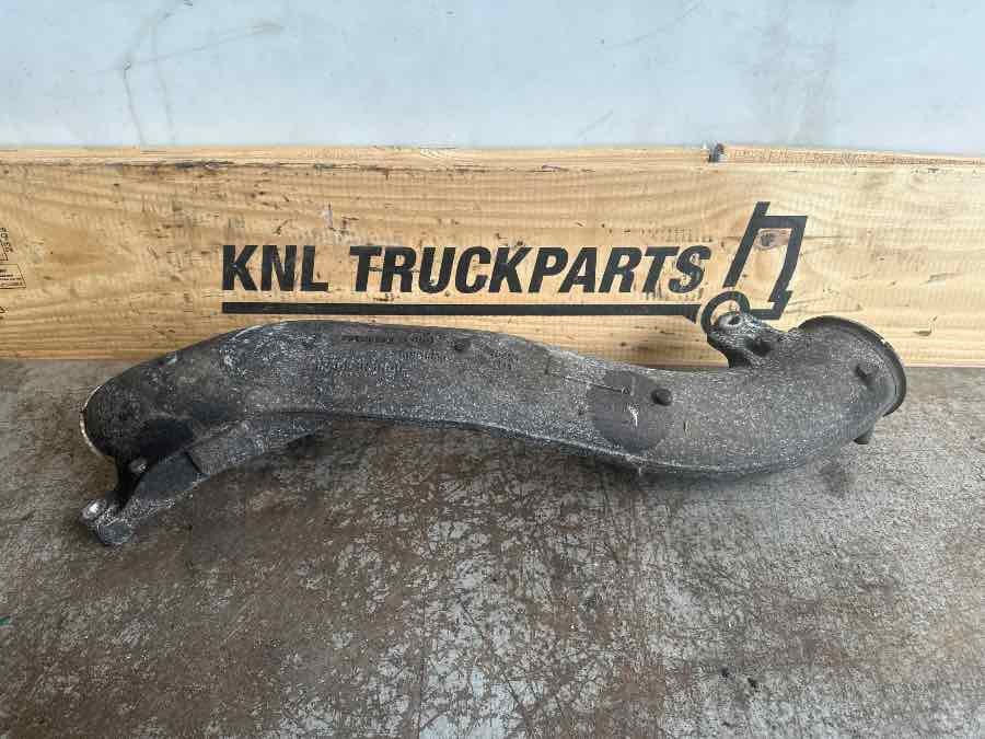 VOLVO AIR PIPE 23127713 - أنبوب سحب الهواء: صور 1 VOLVO AIR PIPE 23127713 - أنبوب سحب الهواء: صور 1