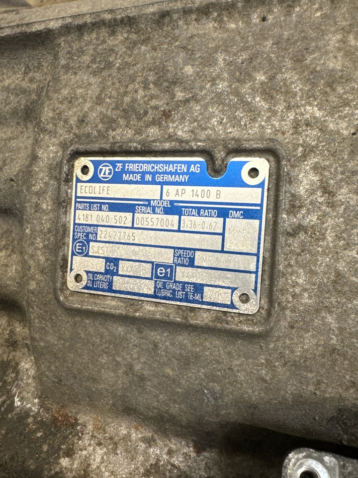 VOLVO GEARBOX 6AP1400B // 22422765 - علبة التروس - شاحنة: صور 2 VOLVO GEARBOX 6AP1400B // 22422765 - علبة التروس - شاحنة: صور 2