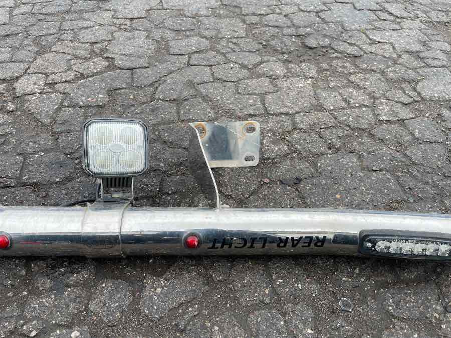 VOLVO LIGHT BOOM, CHROME - أضواء - شاحنة: صور 2 VOLVO LIGHT BOOM, CHROME - أضواء - شاحنة: صور 2