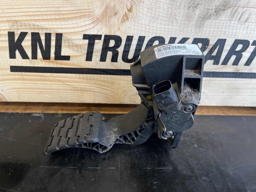 VOLVO SPEEDER PEDAL 84416421 - الكابينة والداخلية - شاحنة: صور 1 VOLVO SPEEDER PEDAL 84416421 - الكابينة والداخلية - شاحنة: صور 1