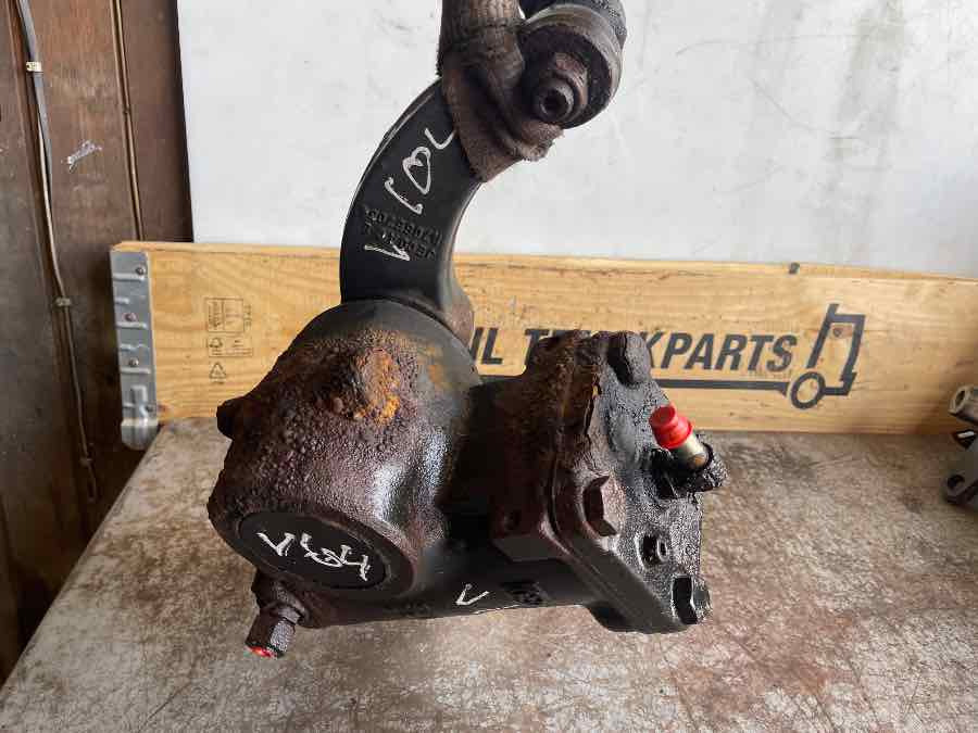 VOLVO STEERING GEAR 20901108 - قيادة السيارة - شاحنة: صور 1 VOLVO STEERING GEAR 20901108 - قيادة السيارة - شاحنة: صور 1