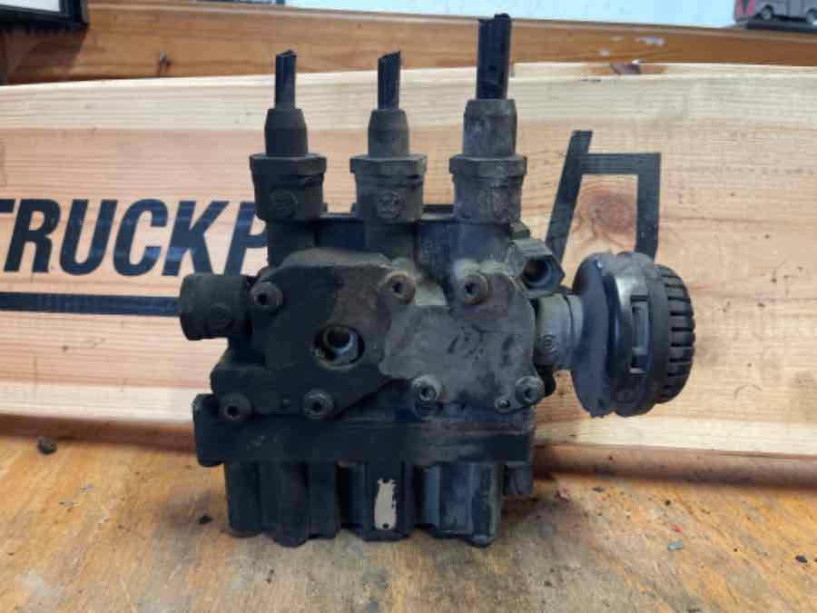 WABCO VALVE ECAS 4728800300 - صمام الفرامل - شاحنة: صور 2 WABCO VALVE ECAS 4728800300 - صمام الفرامل - شاحنة: صور 2