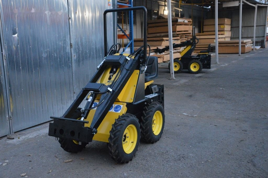 Tur Poland Miniradlader Miniloader Mini hoflader TUR N 520 - شيول صغير: صور 3 Tur Poland Miniradlader Miniloader Mini hoflader TUR N 520 - شيول صغير: صور 3