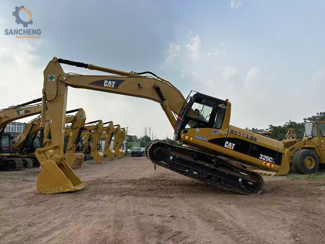 CAT 325 CL - حفارات زحافة: صور 4 CAT 325 CL - حفارات زحافة: صور 4