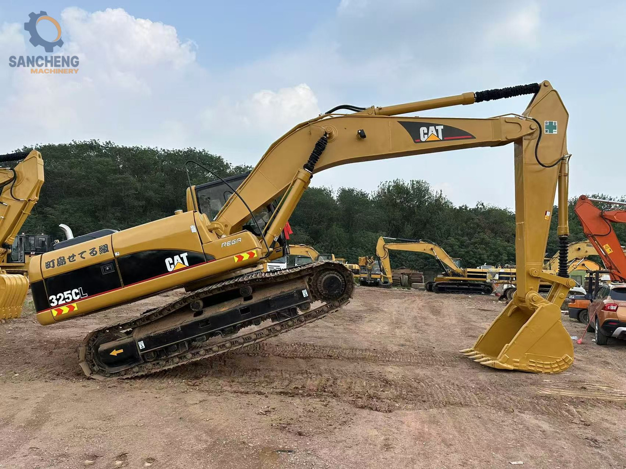 CAT 325CL - حفارات زحافة: صور 3 CAT 325CL - حفارات زحافة: صور 3